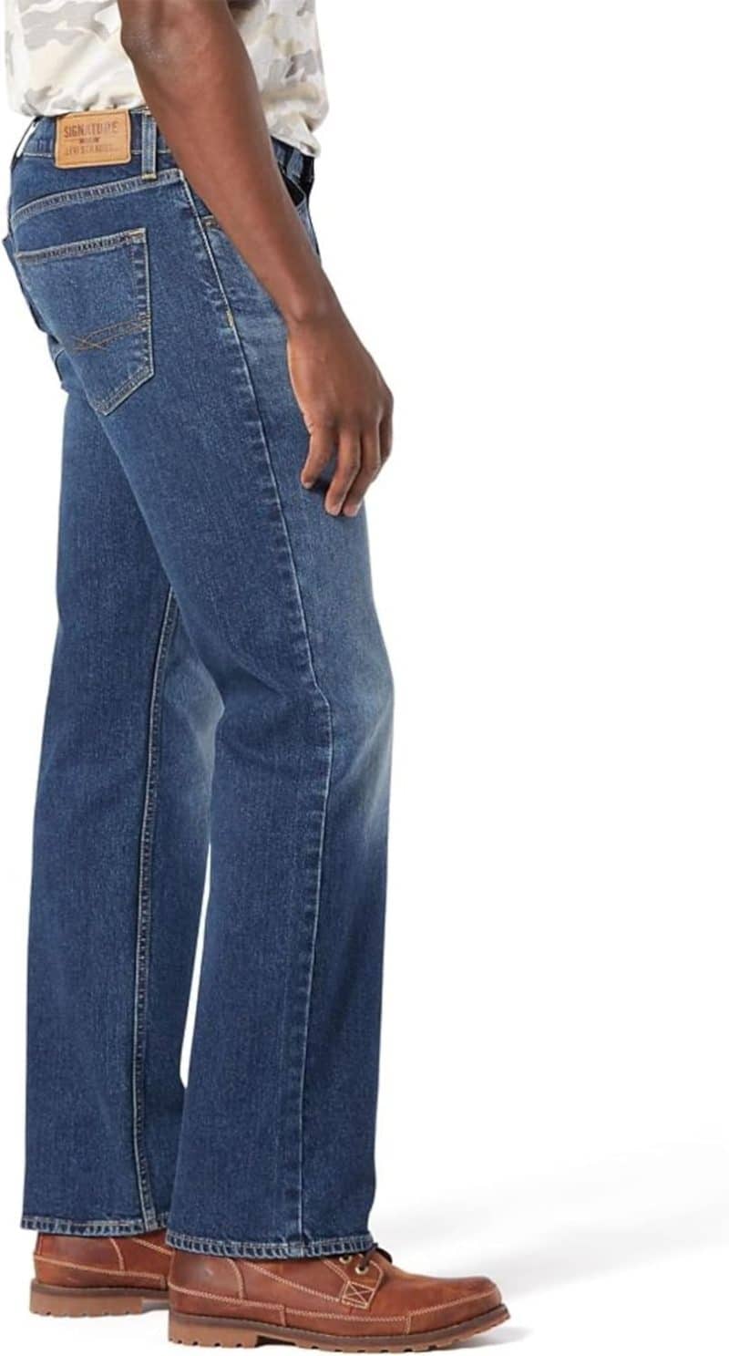 Levi Strauss Signature Gold Men's Relaxed Fit Flex Jeans - Image 15