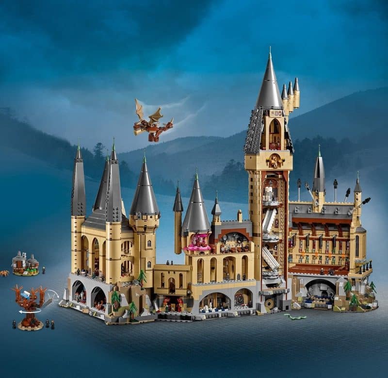 Lego Harry Potter Hogwarts Castle (71043) - Image 2