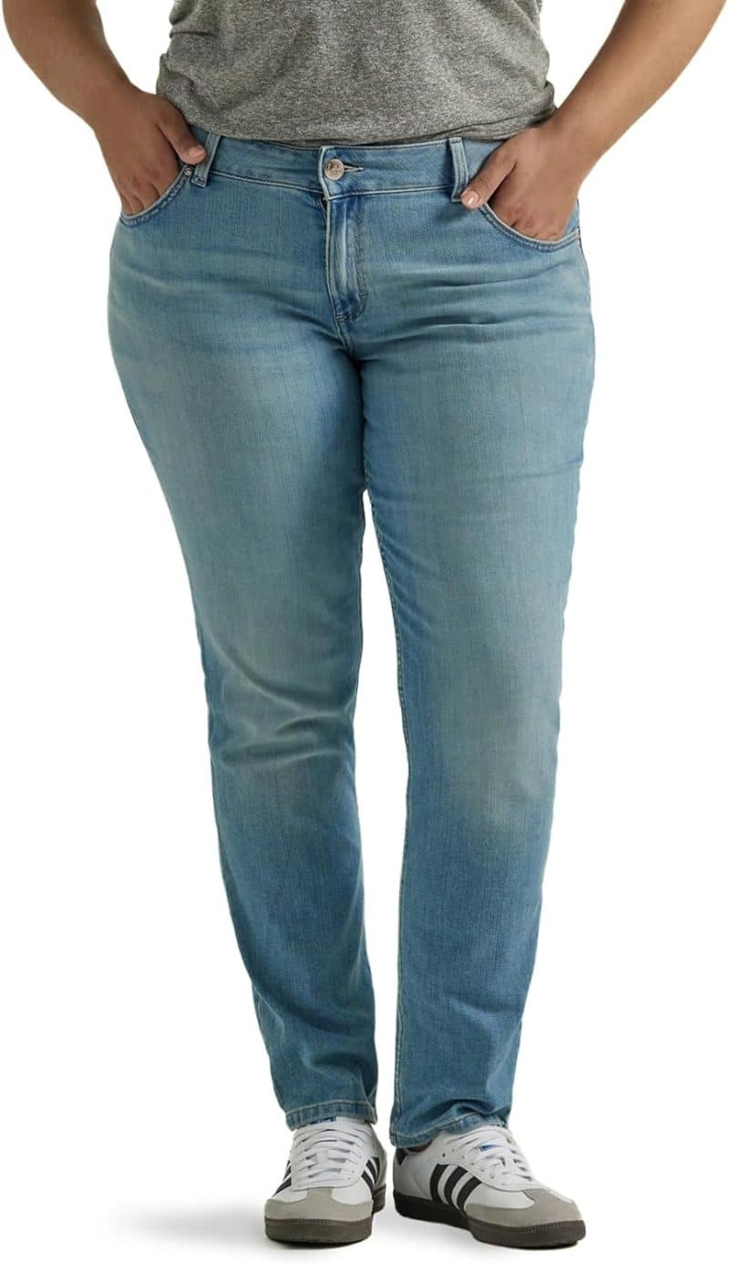 Lee Women's Plus Size Legendary Mid Rise Straight Leg Jean