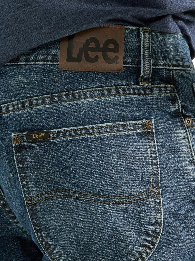 Lee Men's Legendary Relaxed Straight Jean - Image 60