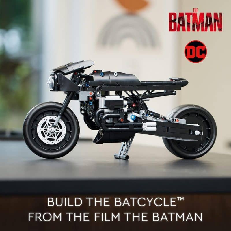 LEGO Technic THE BATMAN – BATCYCLE™ (42155) - Image 3