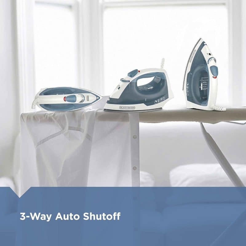 BLACK+DECKER Easy Steam Compact Iron - Image 3