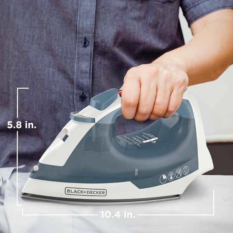 BLACK+DECKER Easy Steam Compact Iron - Image 7