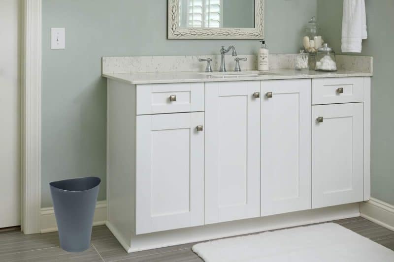 Rubbermaid Spa Works Vanity Wastebasket - Image 3